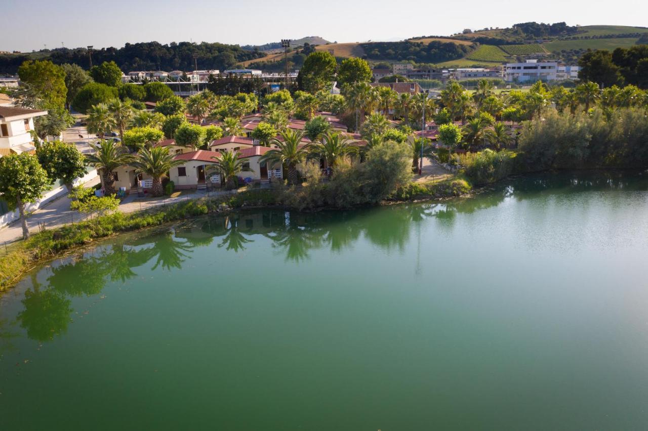 Camping Village Lake Placid Silvi Marina Exterior foto